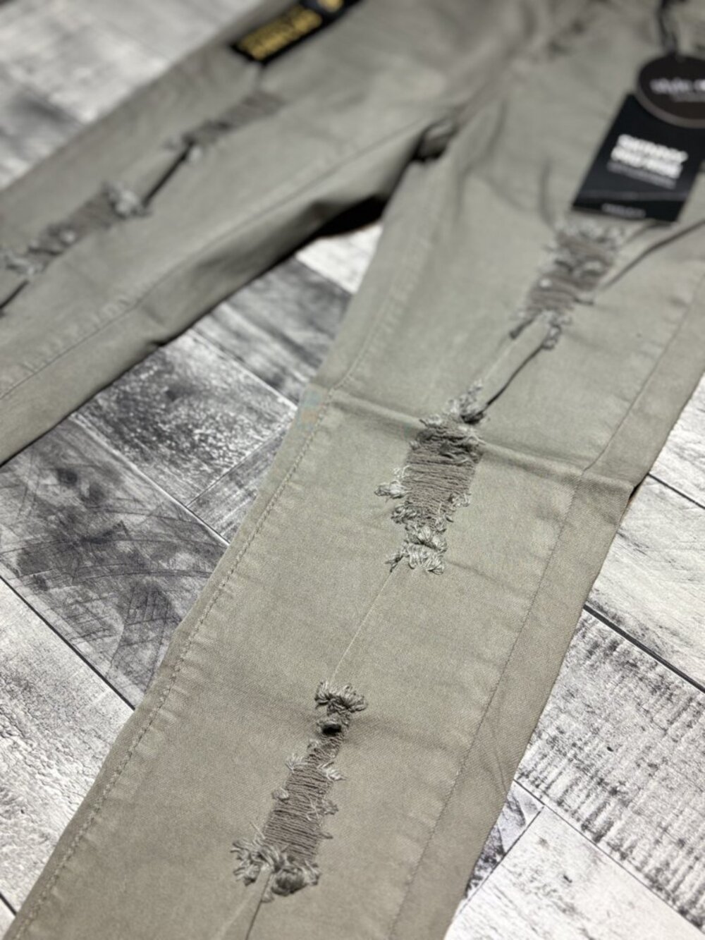 Distressed Skinny Pant - Picture 5 of 5